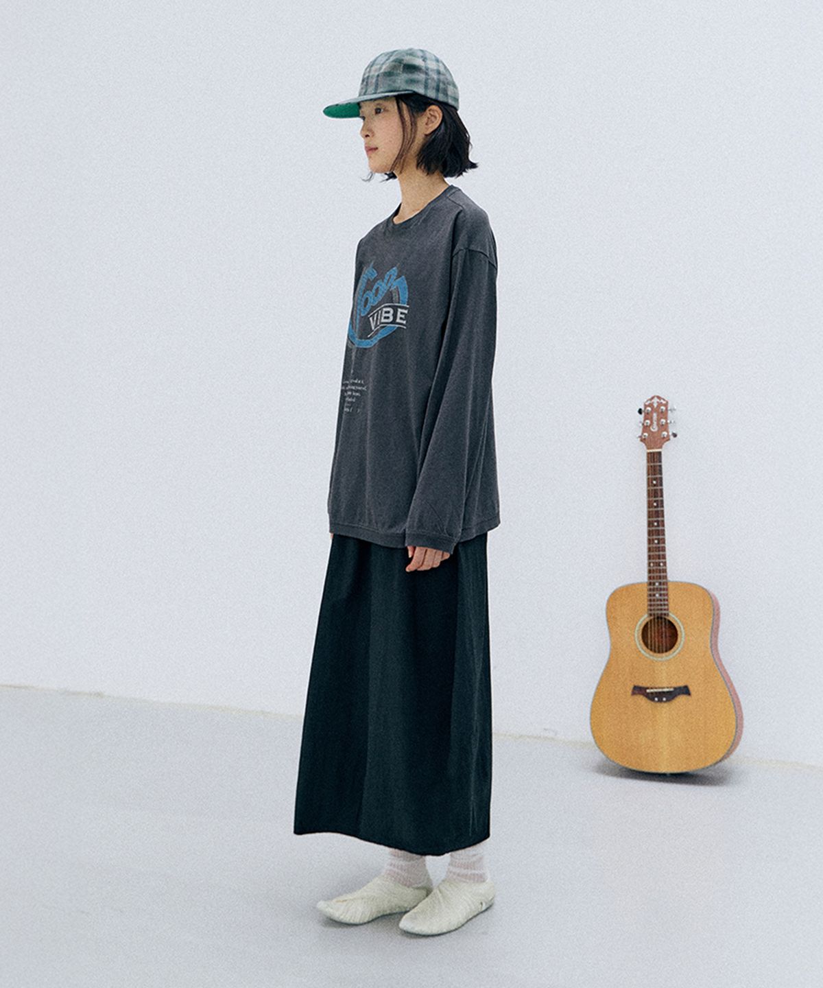모노크롬(MONOCHROME) goody t-shirt (charcoal)