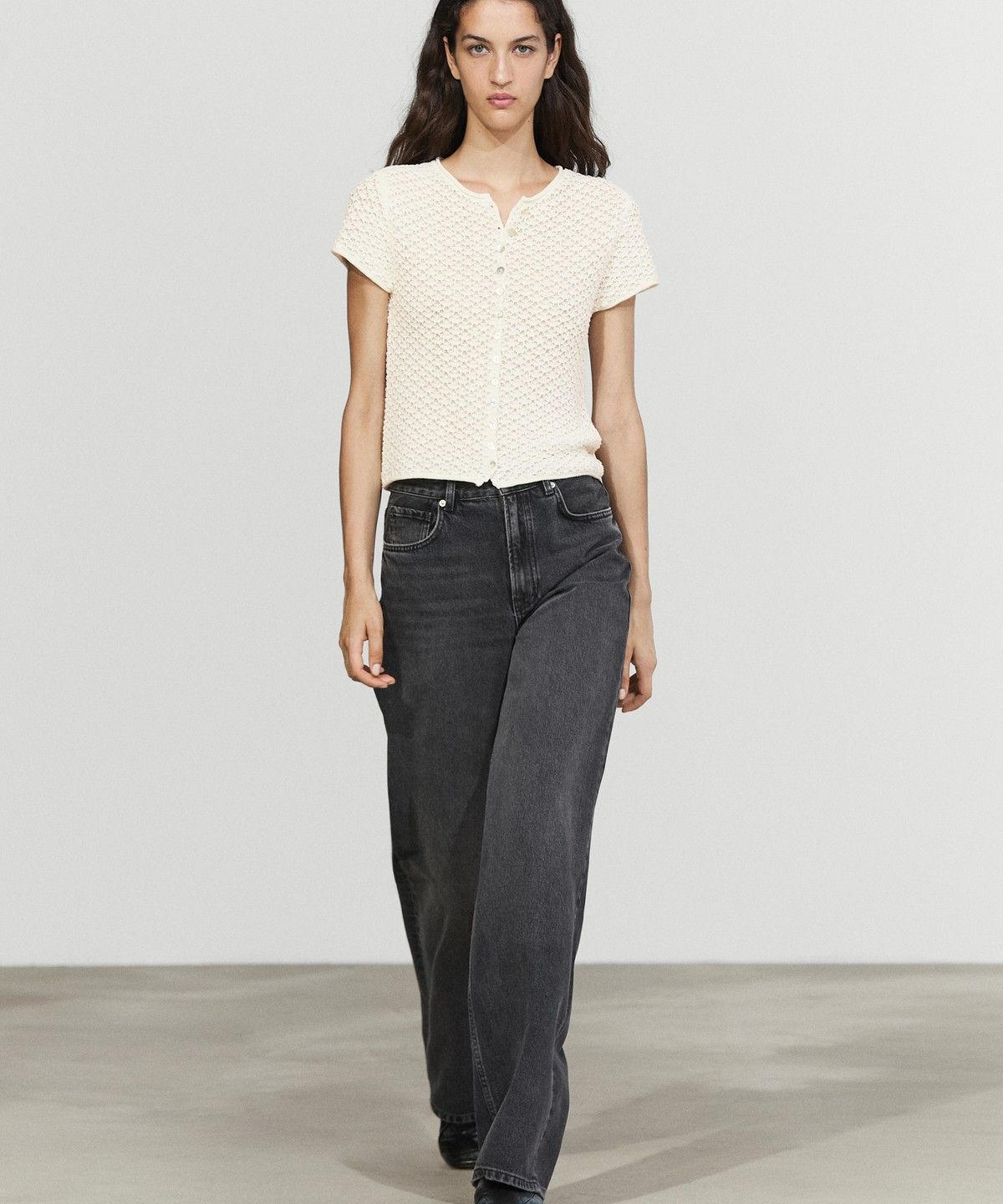 마시모두띠(MASSIMO DUTTI) 크로셰 니트 가디건