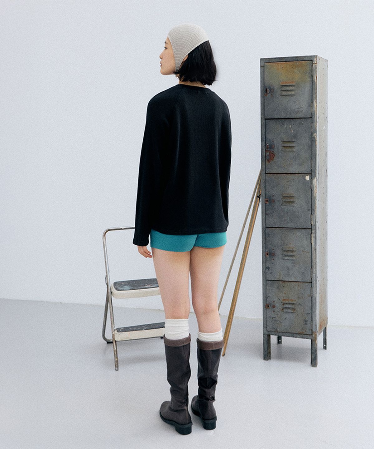 모노크롬(MONOCHROME) waffle raglan t-shirt (black)