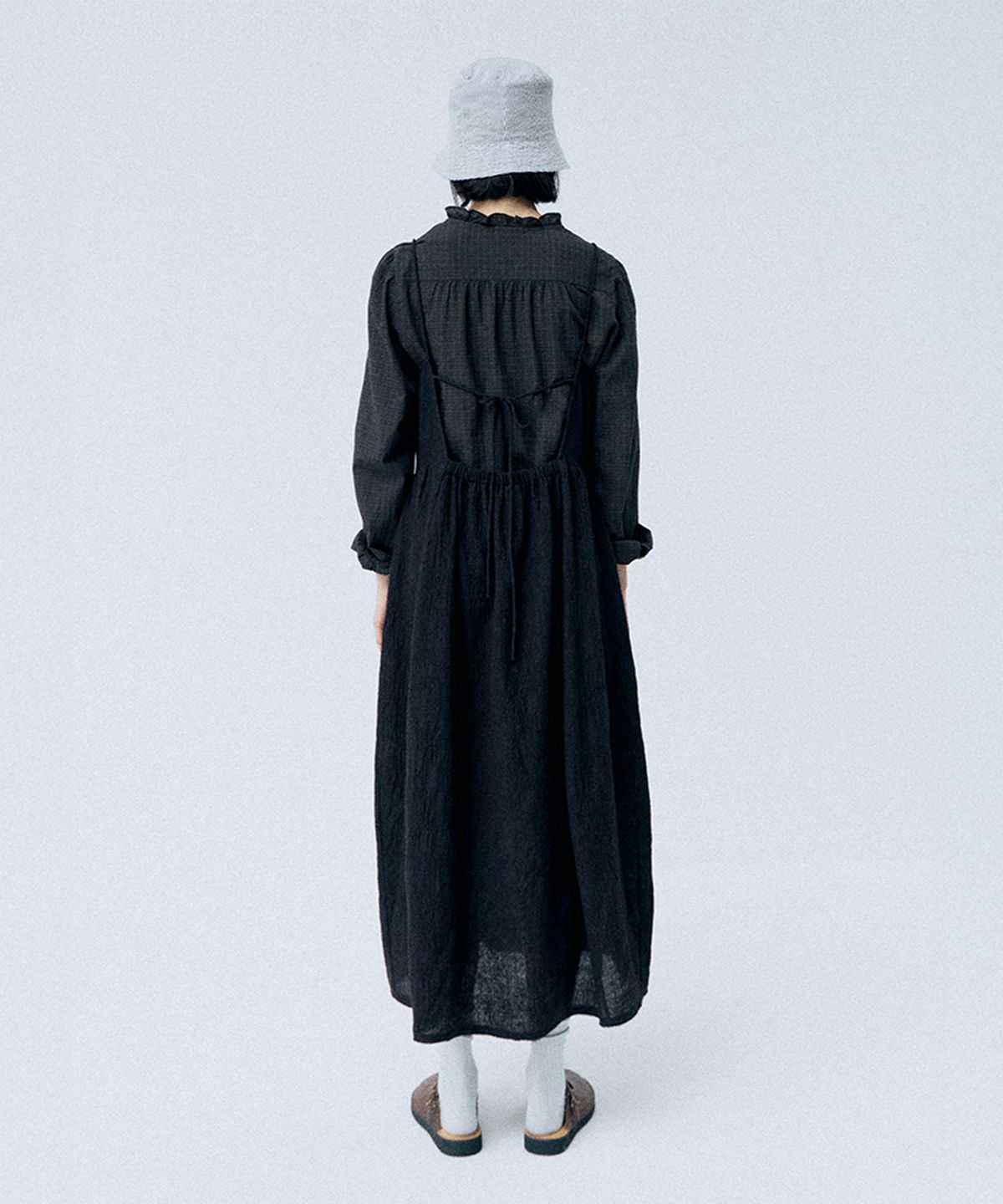모노크롬(MONOCHROME) momen knit one-piece (brown)
