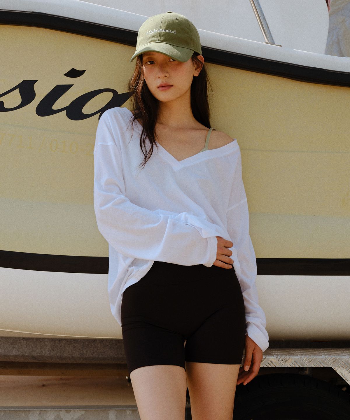 유라고(URAGO) Deep V long sleeve t-shirt_4colors