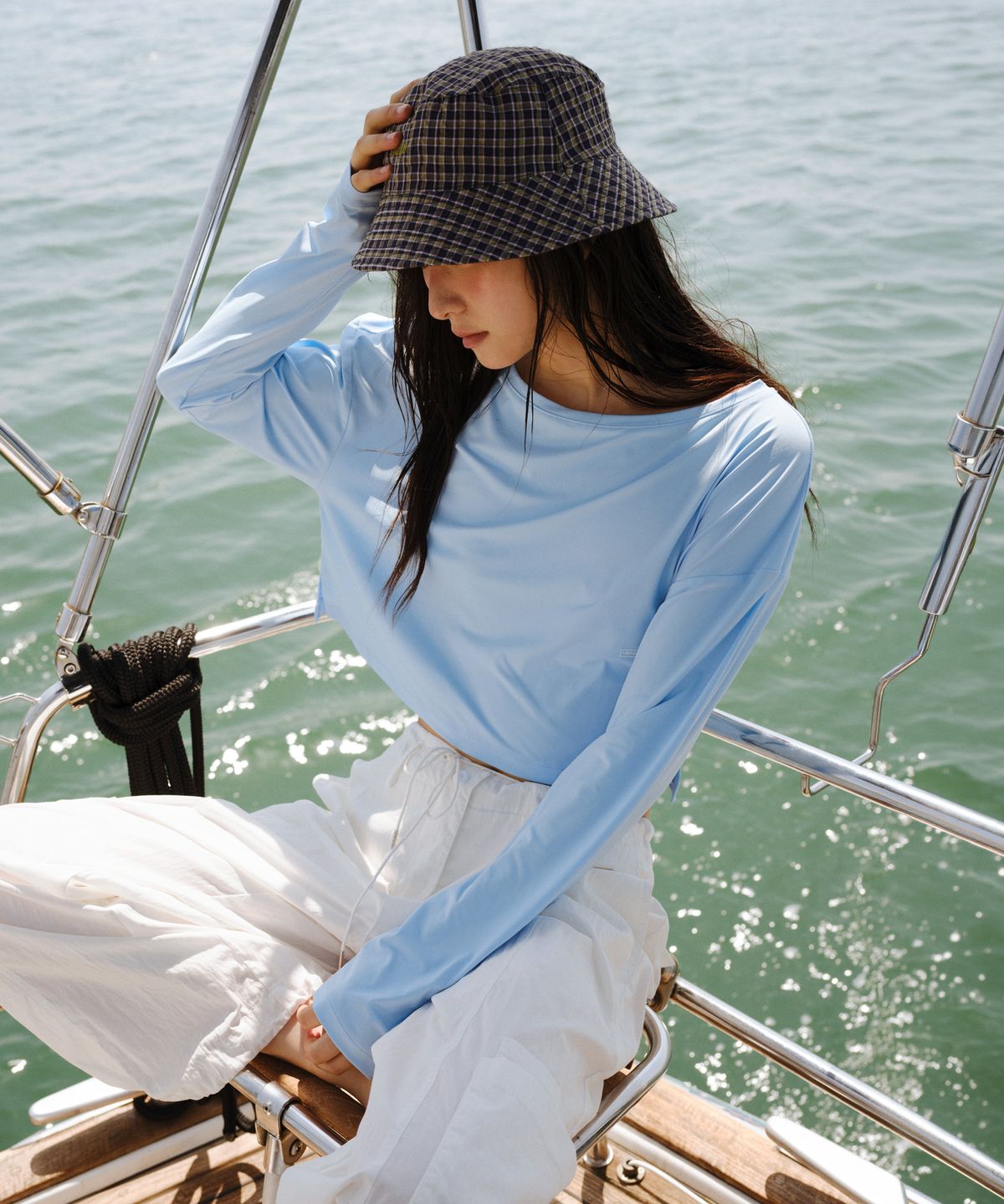 유라고(URAGO) Cover up nylon t-shirt_3colors