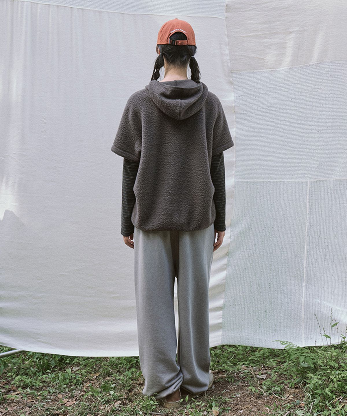 모노크롬(MONOCHROME) ninja hooded t-shirt (charcoal)
