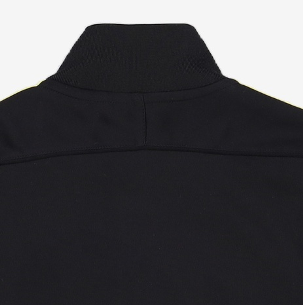 나이키(NIKE) 트레이닝 재킷 M