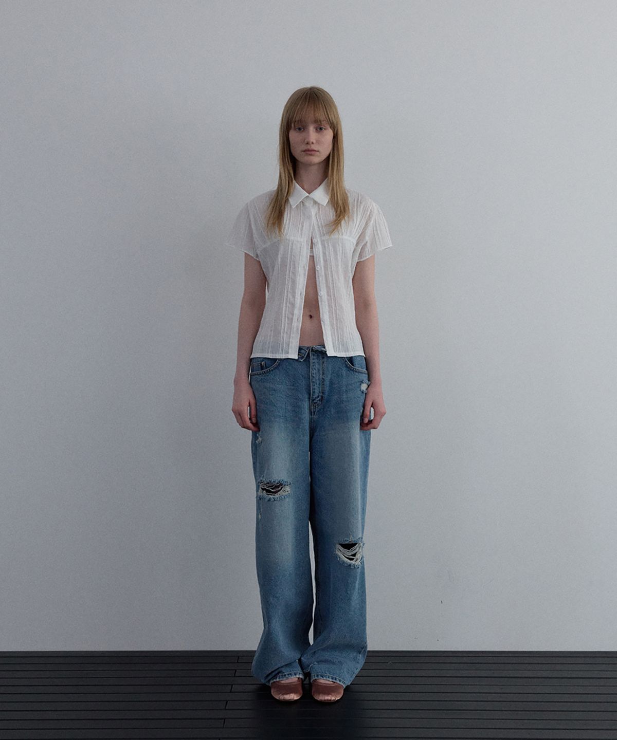 우네씬(UUNE SCENE) Sheer Cap Sleeve Shirt_Ivory