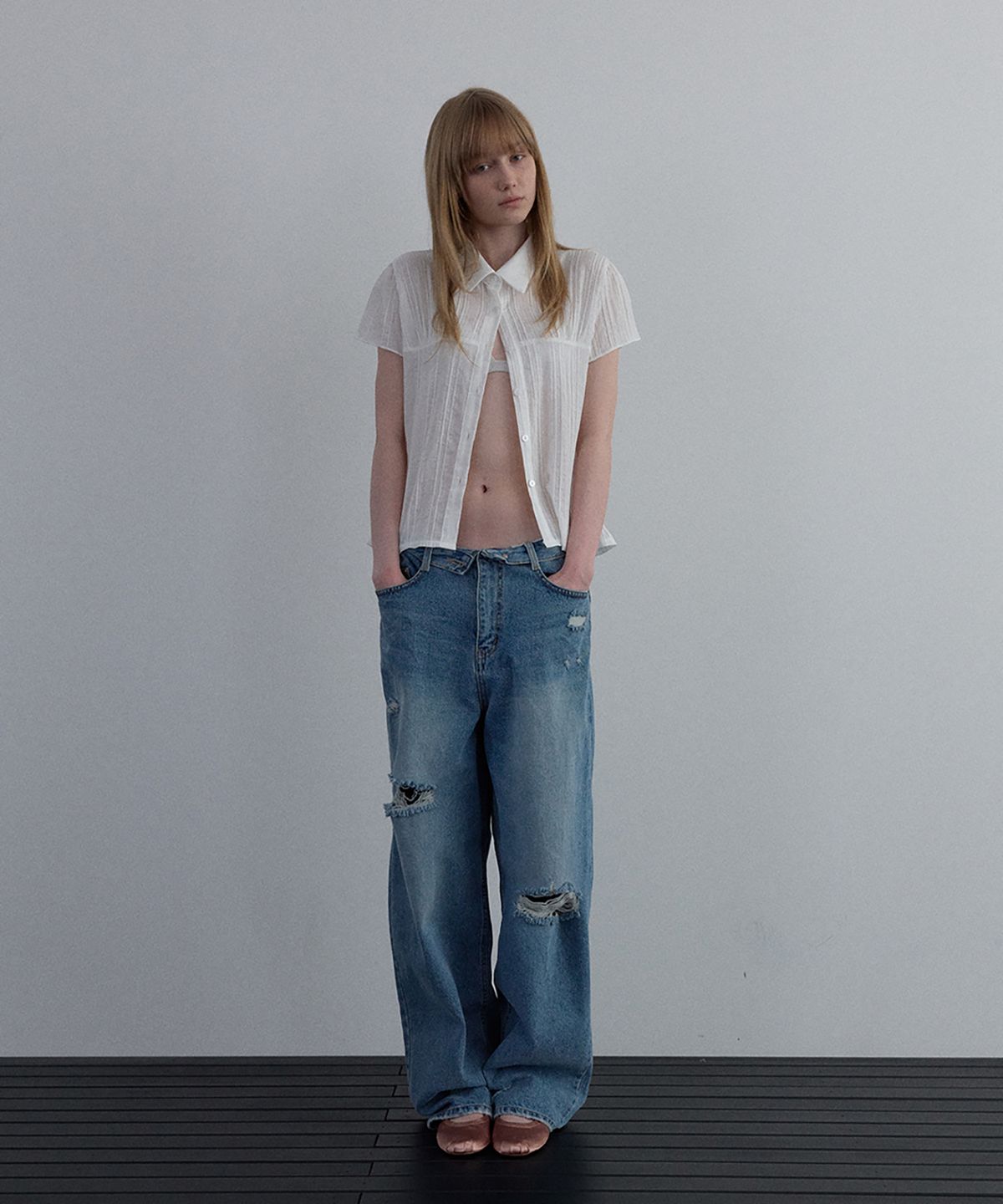 우네씬(UUNE SCENE) Sheer Cap Sleeve Shirt_Ivory