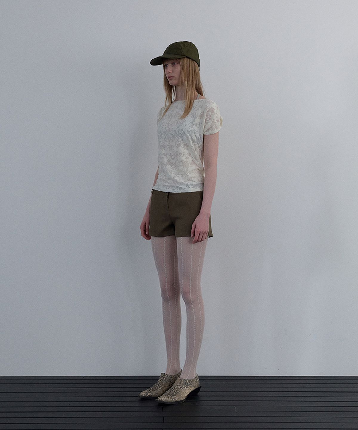 우네씬(UUNE SCENE) Jacquard Cowl-Neck Top_Ivory