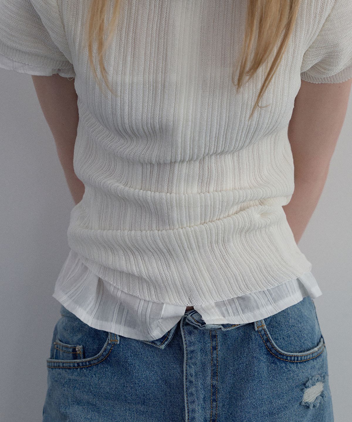 우네씬(UUNE SCENE) Pleated Half-Neck Knit_Ivory