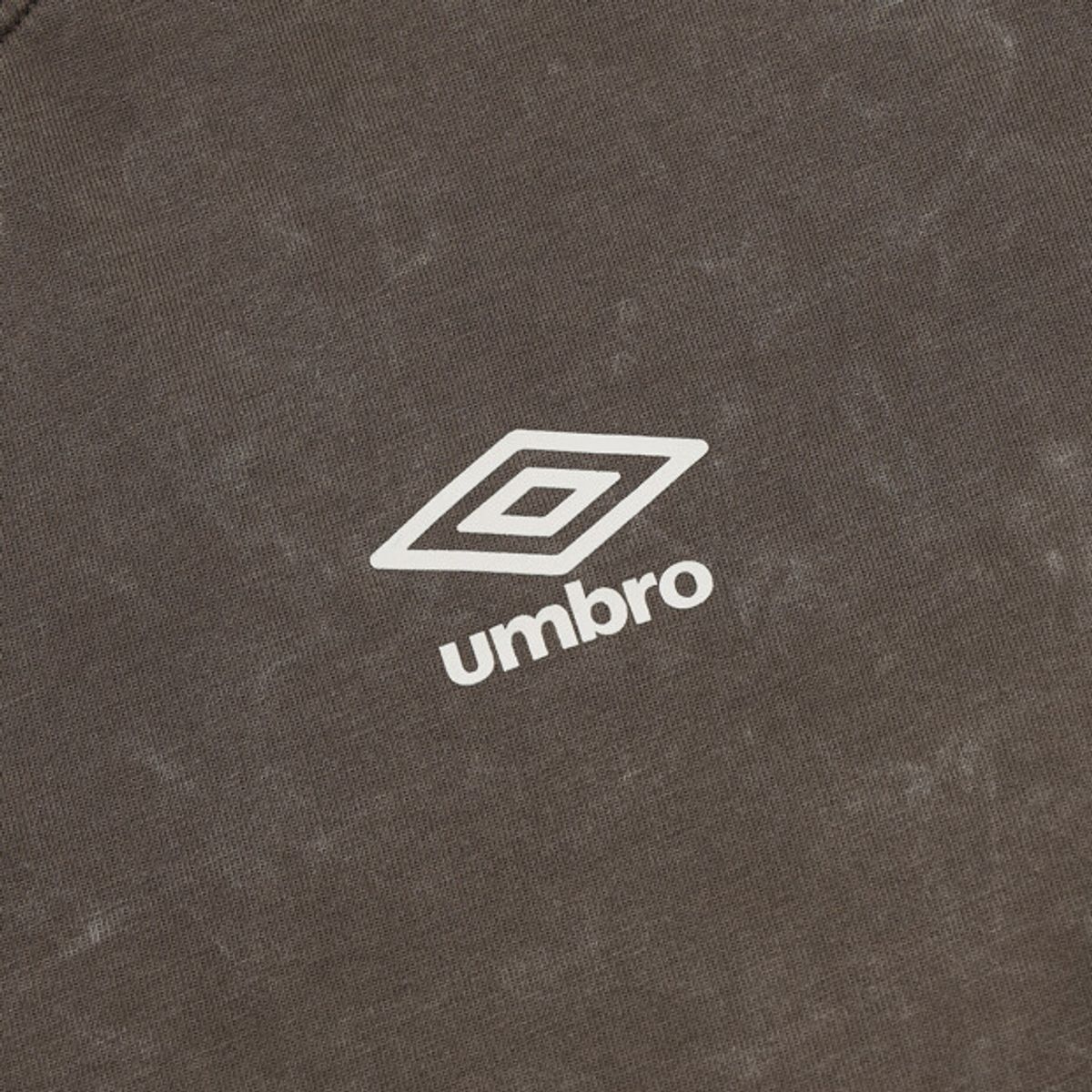 엄브로(UMBRO) 코맷 워시드 반팔 티셔츠 브라운 UR323CRS72