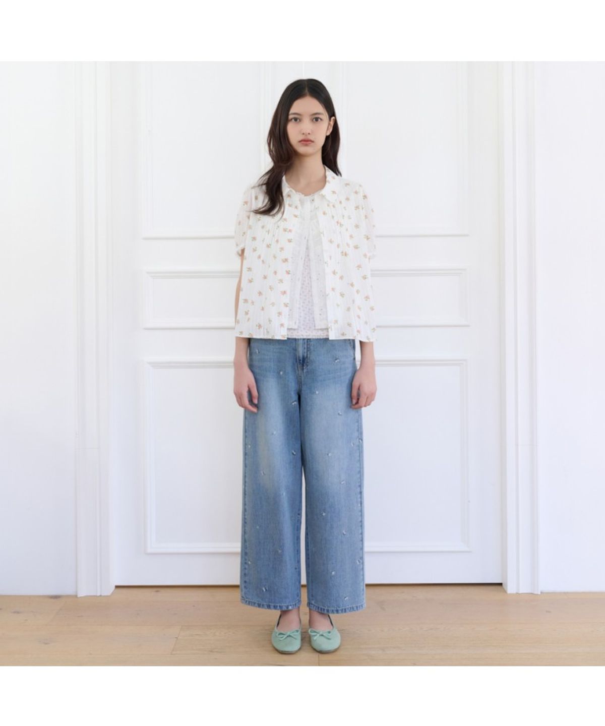 써스데이 아일랜드(THURSDAY ISLAND) 플로럴 레이스 블라우스_T264MBL295W