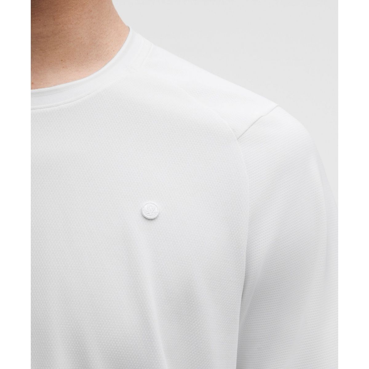 룰루레몬(LULULEMON) UV 프로텍티브 텍스처드 메쉬 테니스 셔츠  WHT WHT WHT
