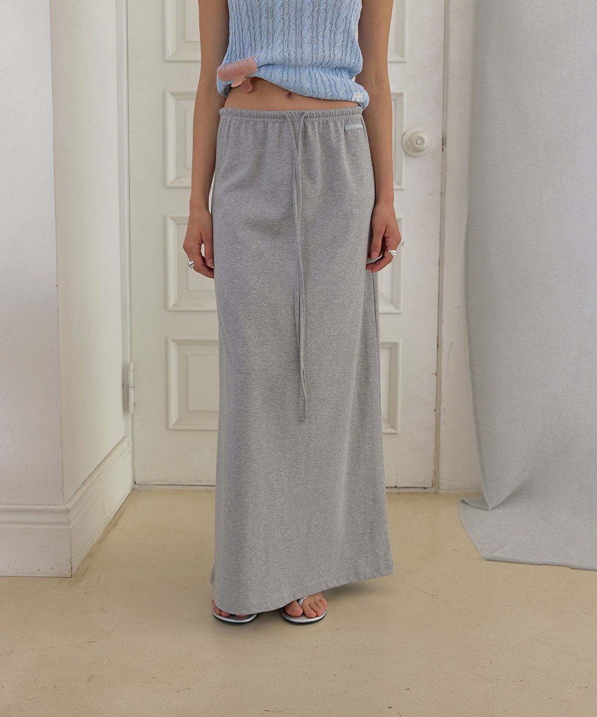 어패럴아카이브(APPAREL ARCHIVE) Softie maxi banding skirt - Gray