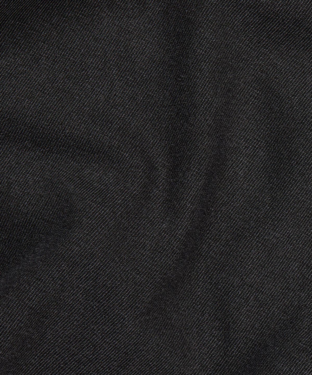 데이(THEY) 피그먼트 세미 크롭 헨리넥 반팔 티셔츠_CHARCOAL