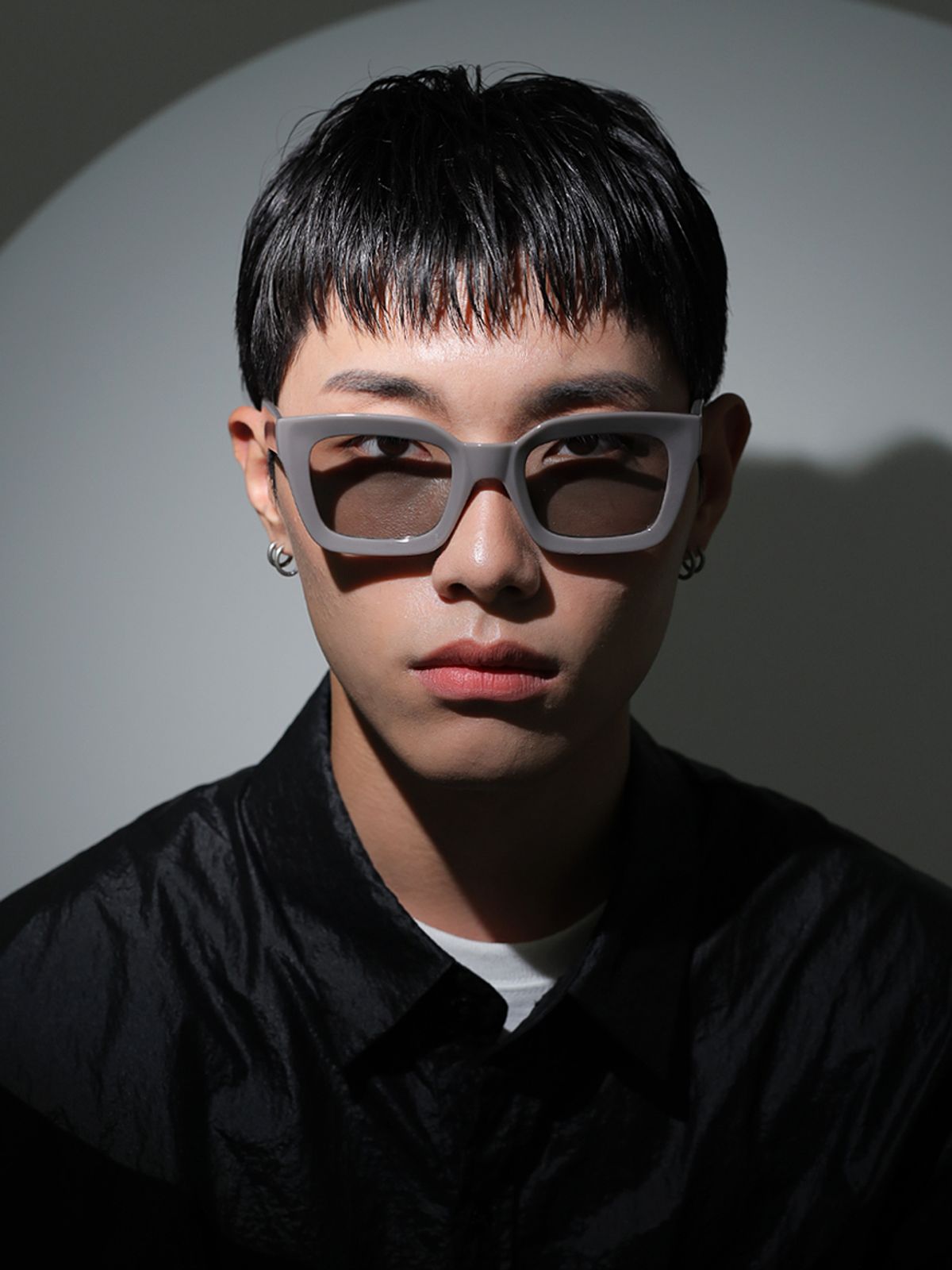 루카디스(LOOKATHIS) LS36 Kagoshima Gray
