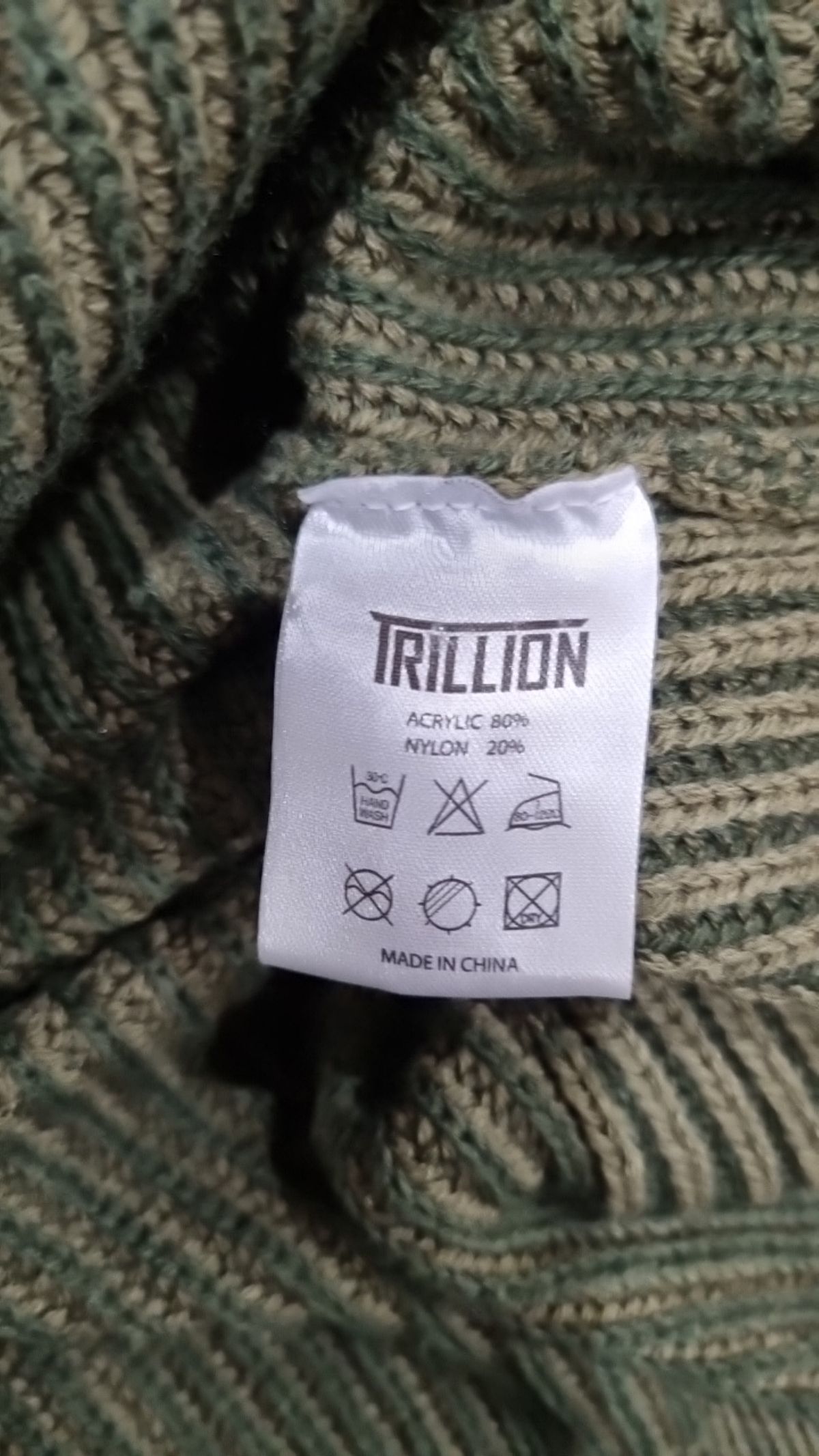 트릴리온(TRILLION) 니트/스웨터 L