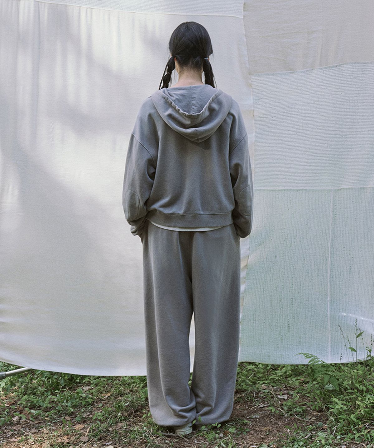 모노크롬(MONOCHROME) alle fleece hooded zip-up (mocha)