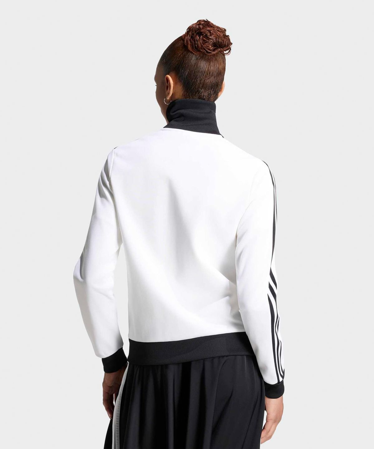아디다스(ADIDAS) 클래식 트랙탑 - 화이트:블랙 / KV9565