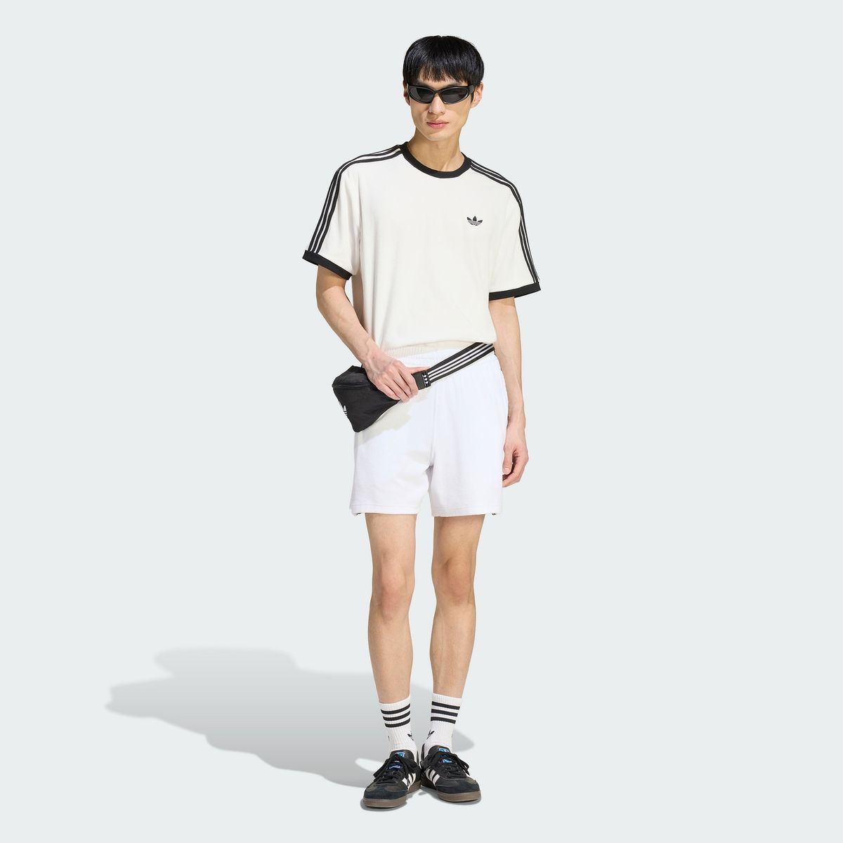 아디다스(ADIDAS) 테리 캘리 티 - 클라우드화이트:블랙 / KW7400