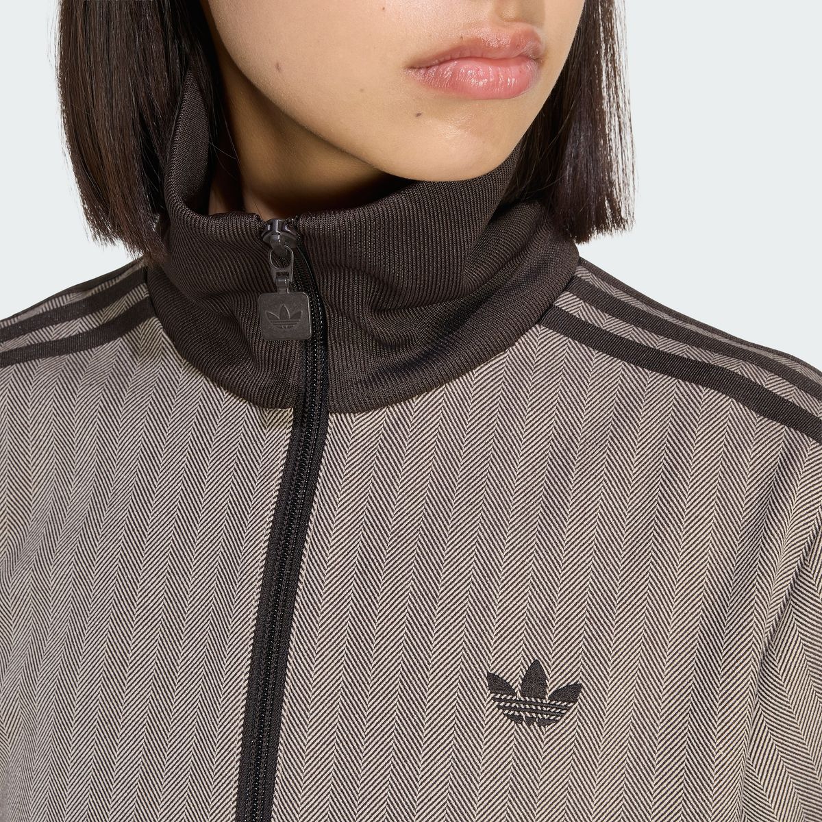 아디다스(ADIDAS) 클래식 트랙탑 - 브라운 / KX1868