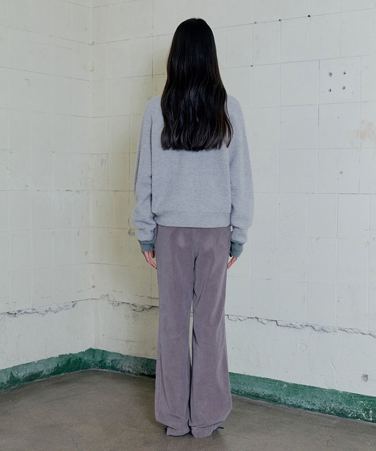 모노크롬(MONOCHROME) galee boucle pullover (light gray)