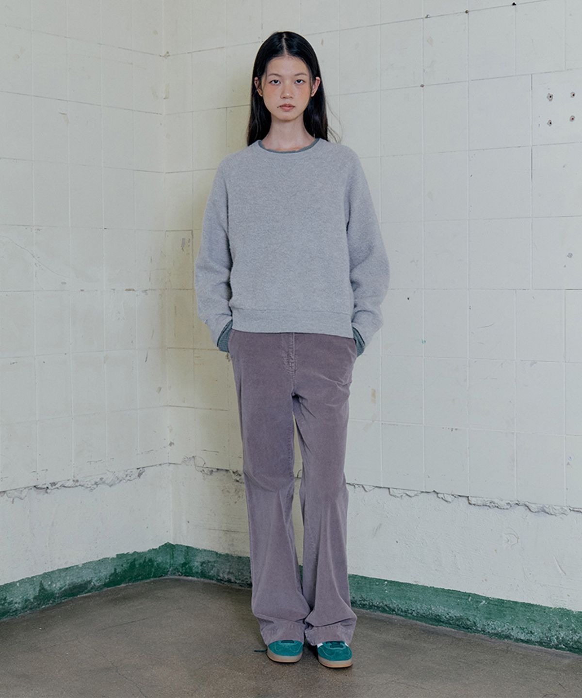 모노크롬(MONOCHROME) galee boucle pullover (light gray)