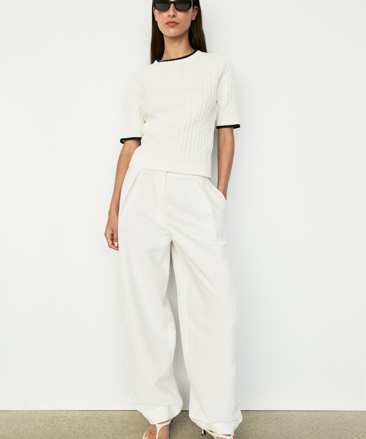 마시모두띠(MASSIMO DUTTI) 케이블 니트 반팔 스웨터