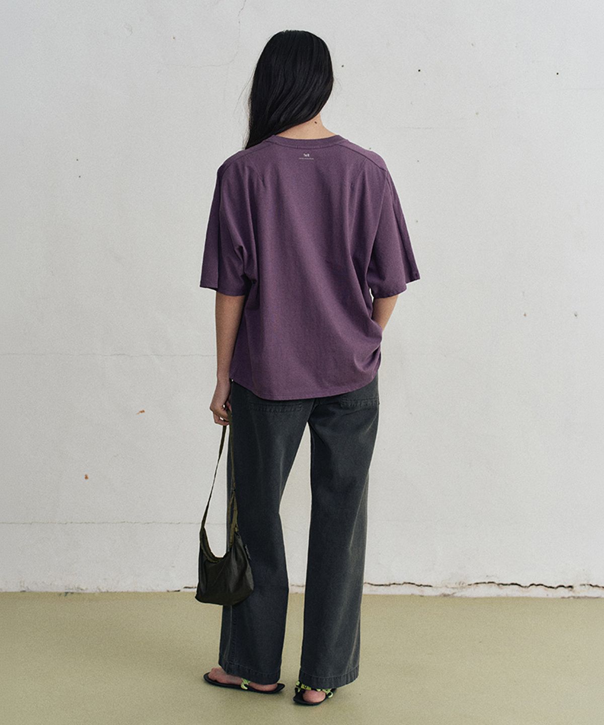 모노크롬(MONOCHROME) lude cotton t-shirt (2color)