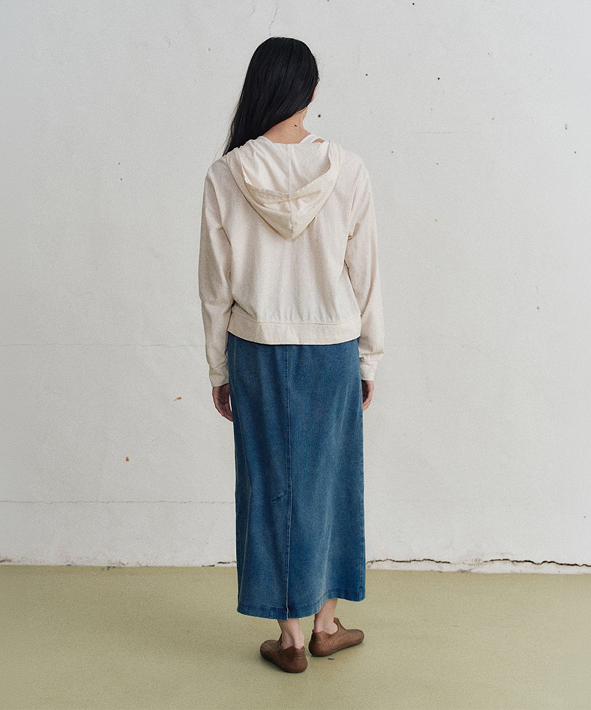 모노크롬(MONOCHROME) ben hooded zip-up (ecru)