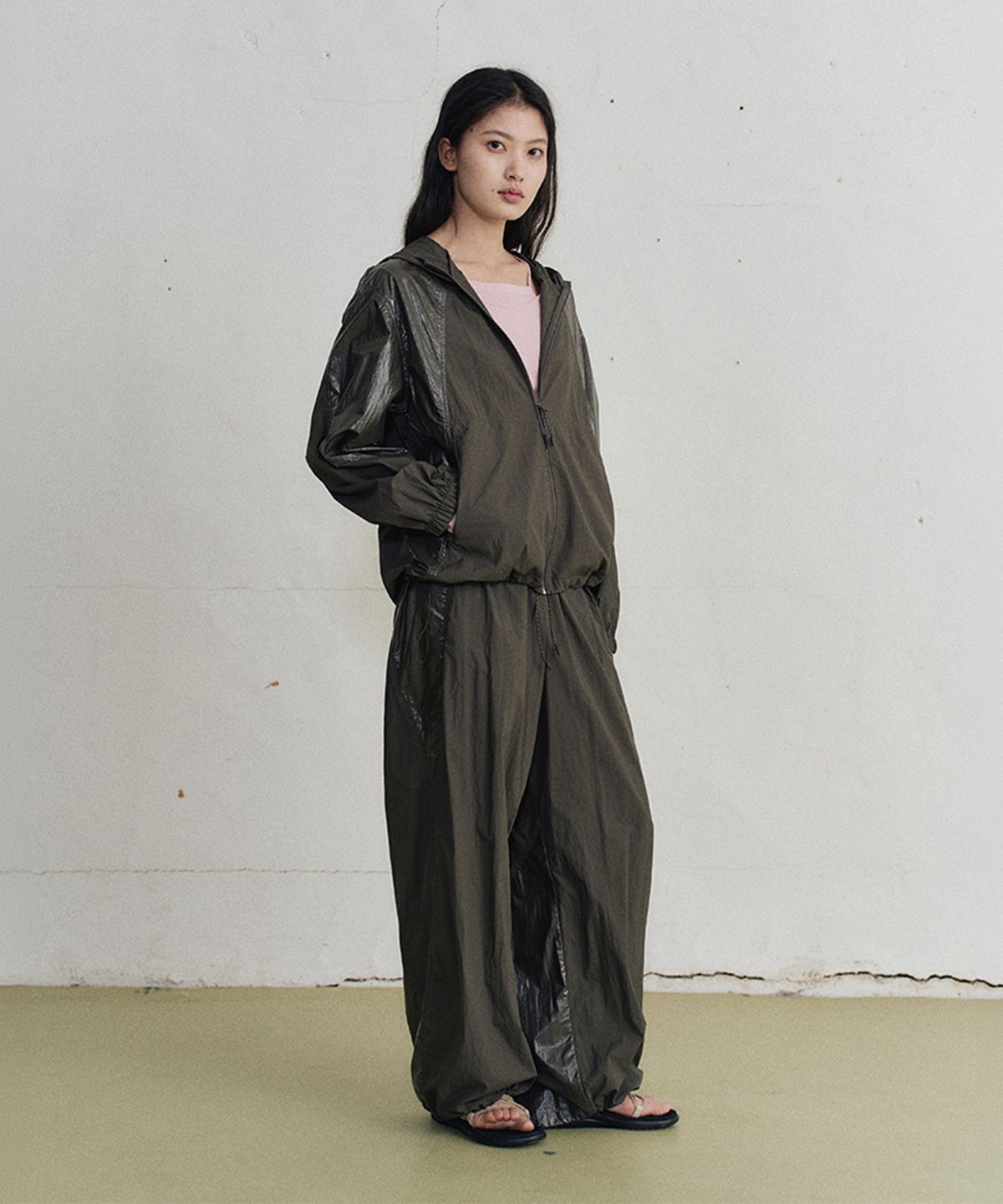 모노크롬(MONOCHROME) niki hooded zip-up (2color)