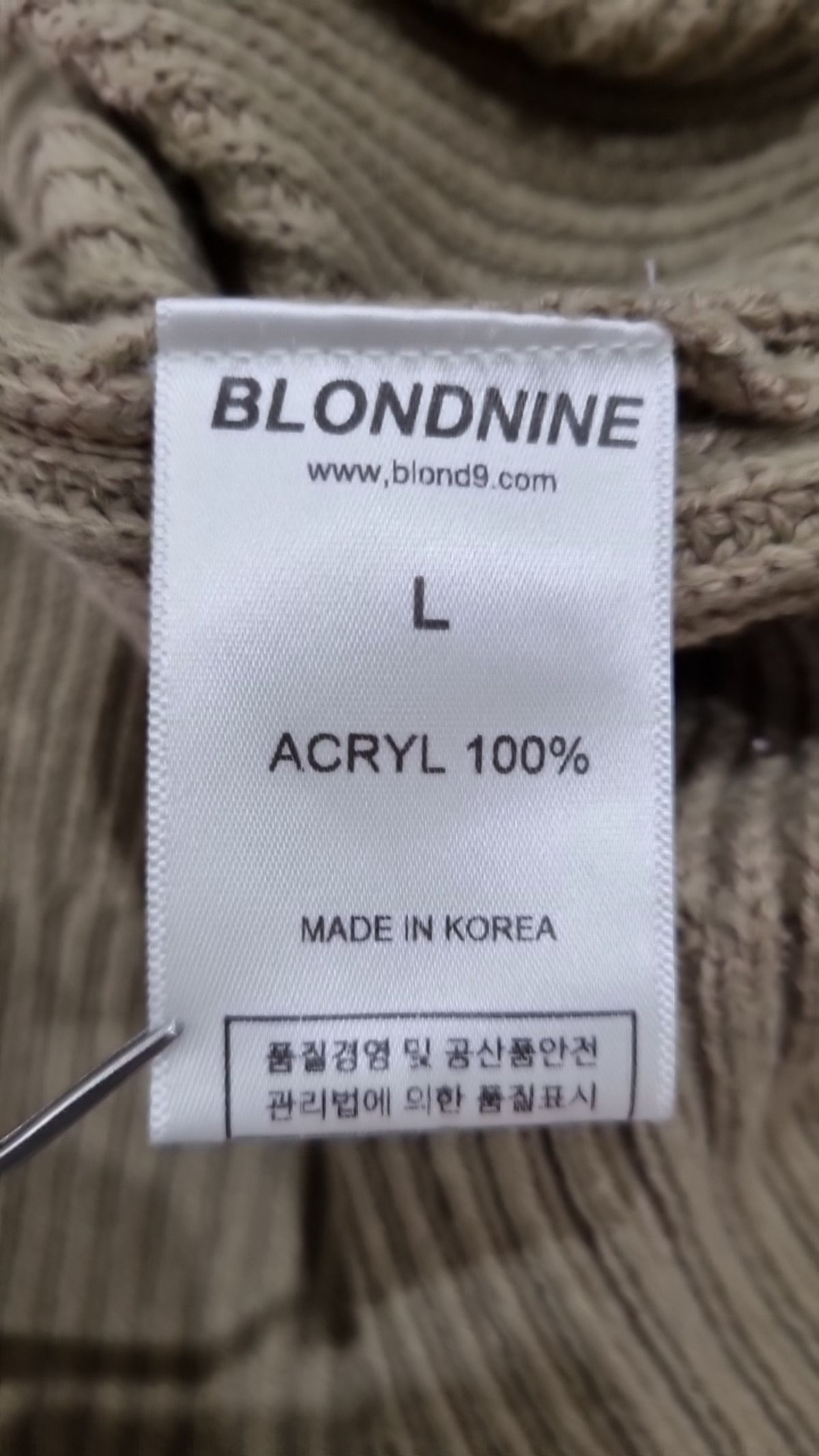 블론드나인(BLOND9) 니트/스웨터 L