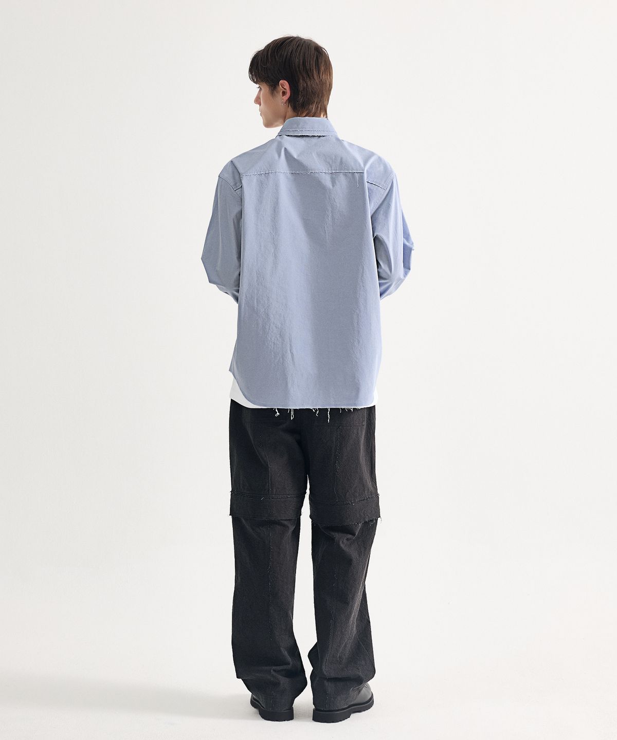 에이치직(H.JIK) Raw-Edge Irregular Button Shirt - Dusty Blue