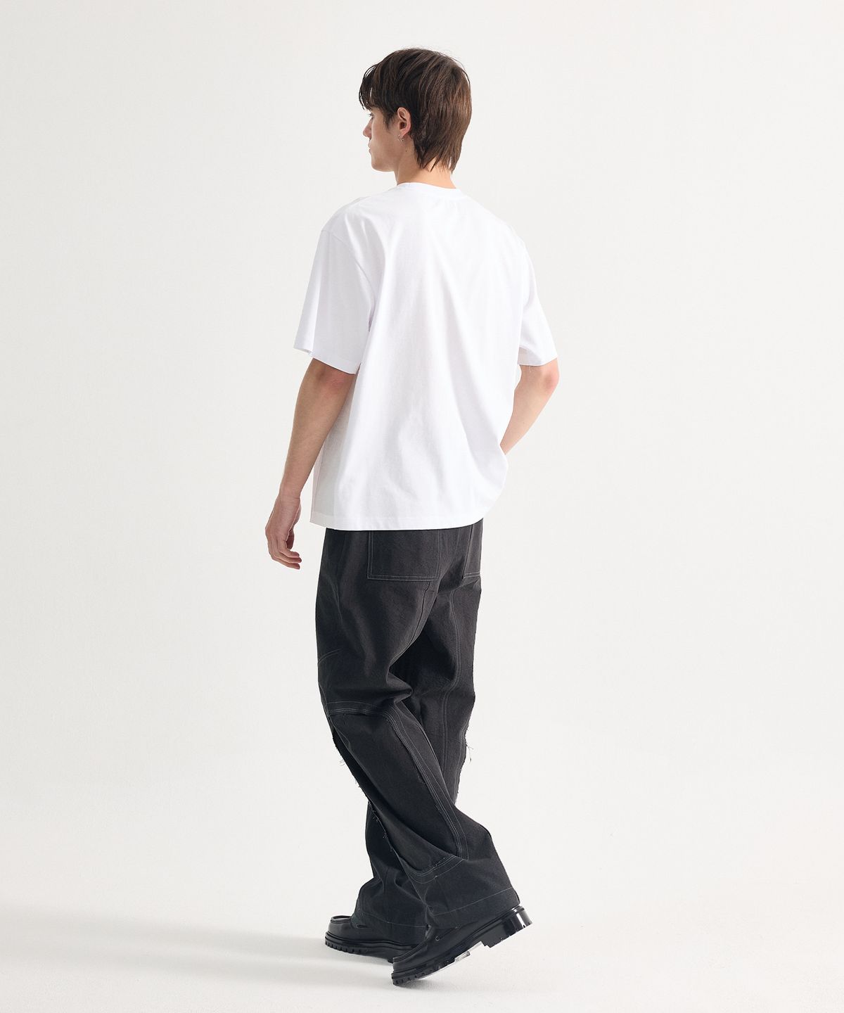 에이치직(H.JIK) Raw-edge Side Panel Trousers - Dusty Black