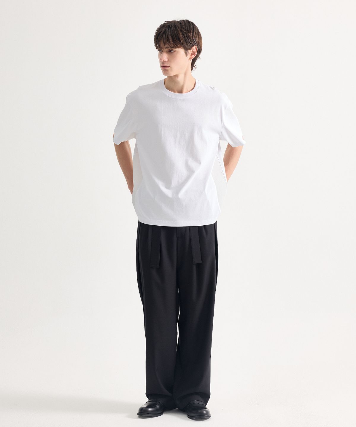 에이치직(H.JIK) Contrast Side Panel T-Shirt - White