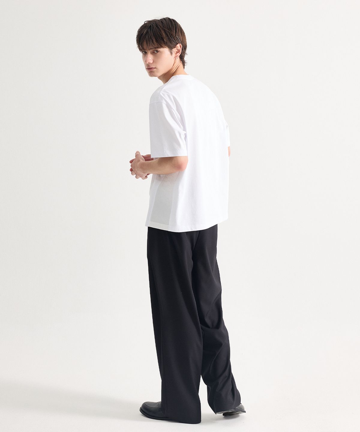에이치직(H.JIK) Contrast Side Panel T-Shirt - White