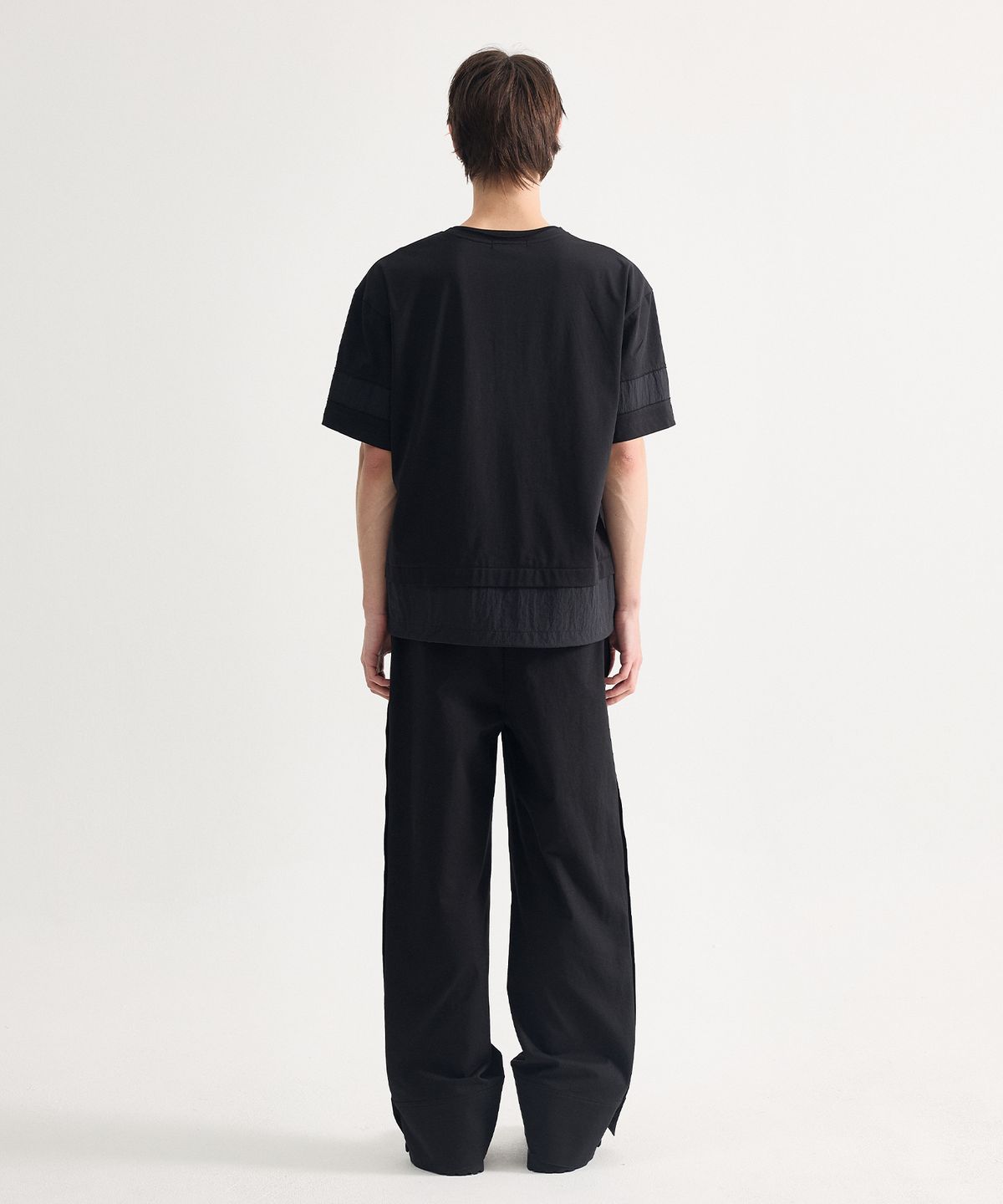 에이치직(H.JIK) Multi Raw-edge Panelled T-shirt-Black