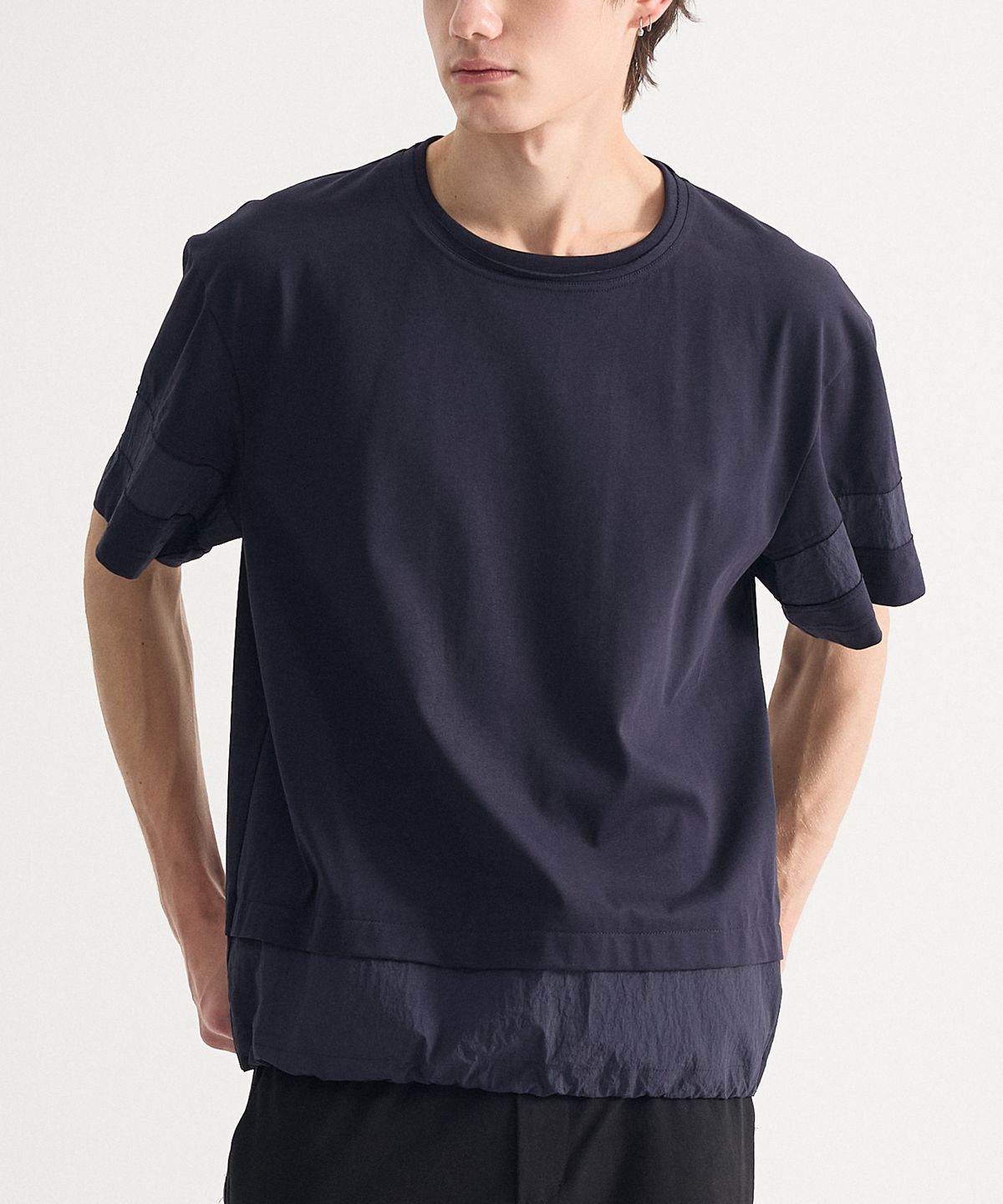 에이치직(H.JIK) Multi Raw-edge Panelled T-shirt-Navy