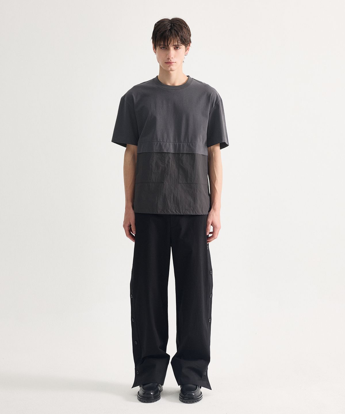 에이치직(H.JIK) Hybrid Utility Panel T-shirt - Gray