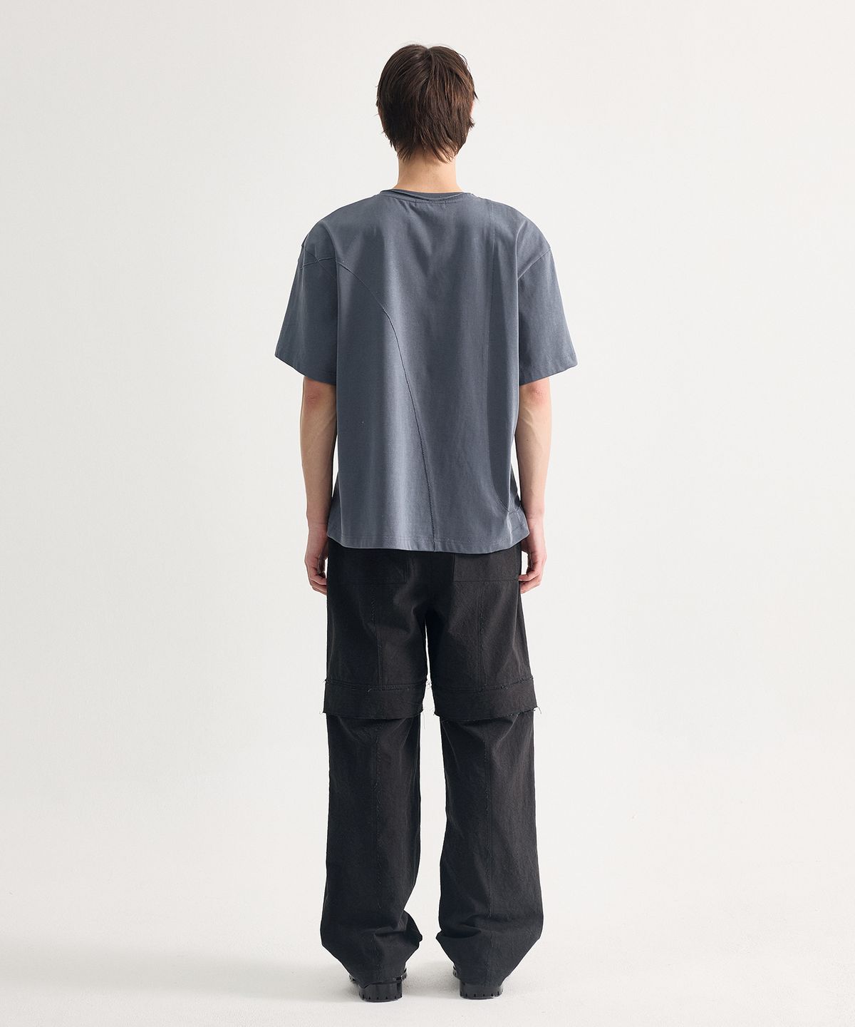 에이치직(H.JIK) Pigment Raw-edge Asymmetric Panel T-shirt -Dusty Blue