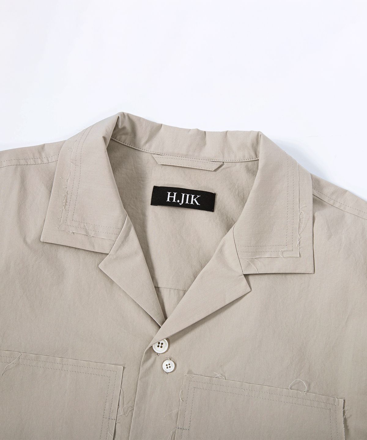 에이치직(H.JIK) Layered Open Collar Raw-edge Shirt - Oatmeal