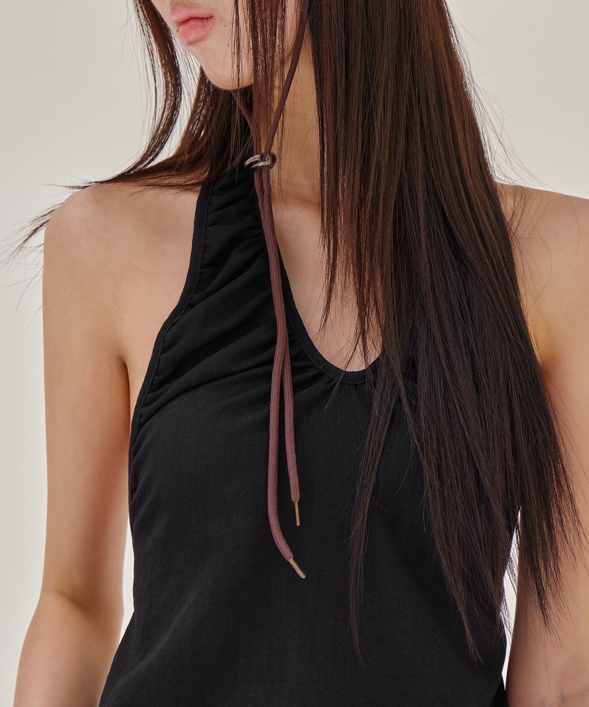 런던다다(LONDONDADA) Linen-Like Halter Shirring Top, BLACK