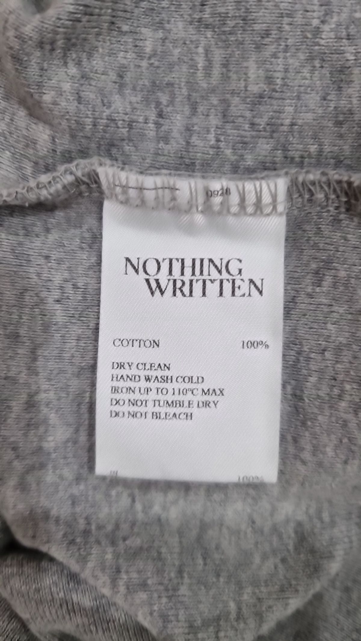 낫띵리튼(NOTHING WRITTEN) 반소매 티셔츠