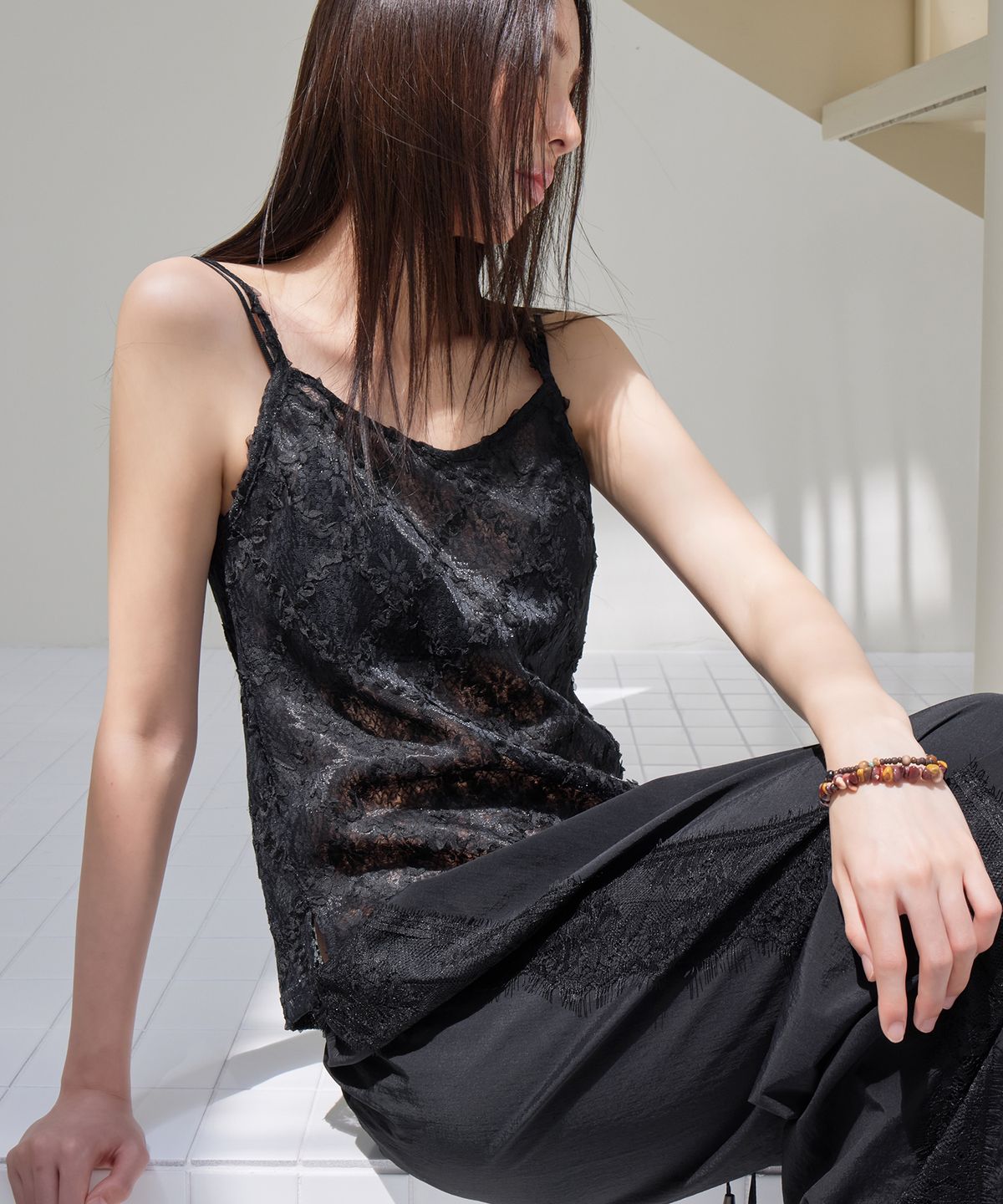 런던다다(LONDONDADA) Floral Lace Layered Tank Top, BLACK