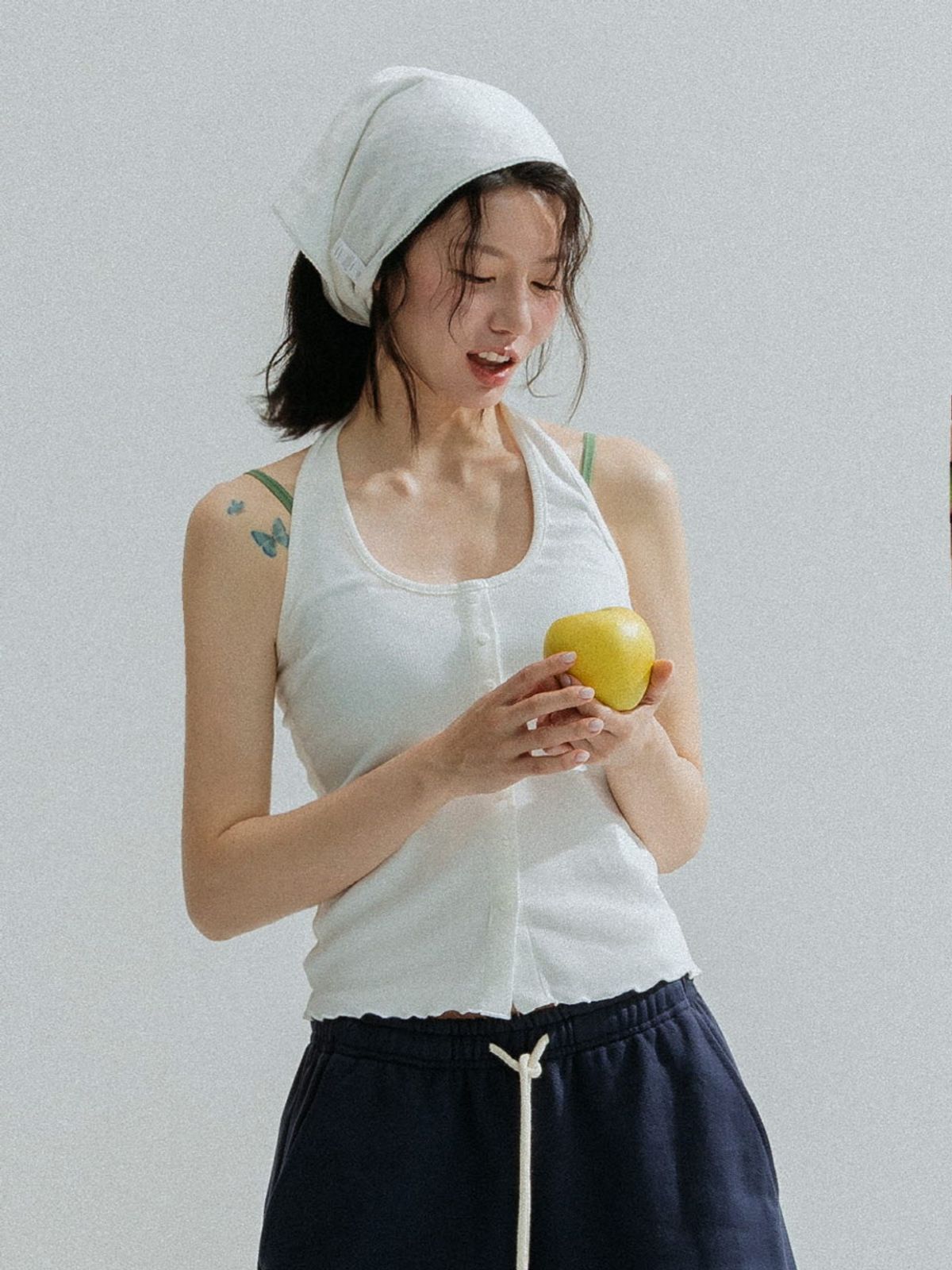 앤하츠(ANNEHEARTS) Button Point Cami Top_IVORY