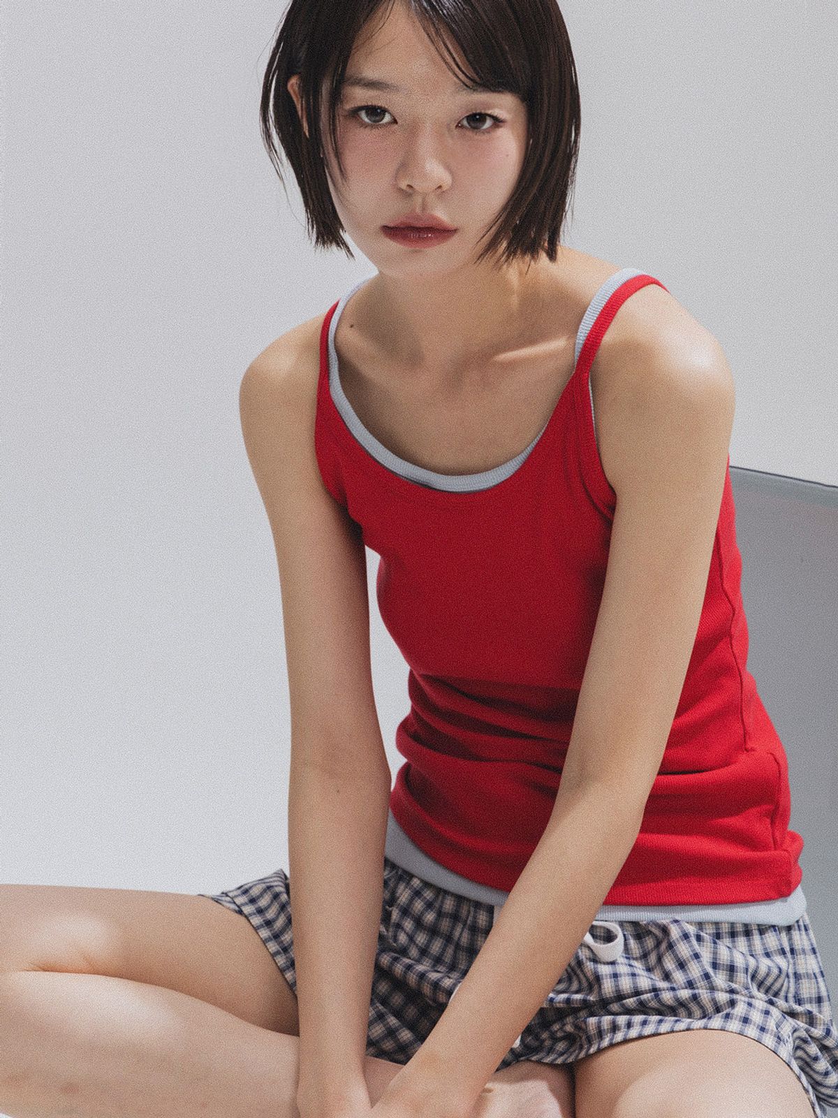 앤하츠(ANNEHEARTS) Soft Layer Sleeveless_RED