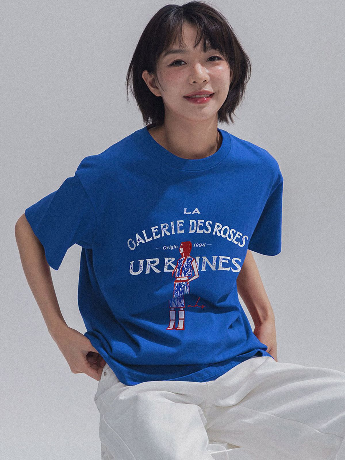 앤하츠(ANNEHEARTS) French Muse Artwork Tee_BLUE