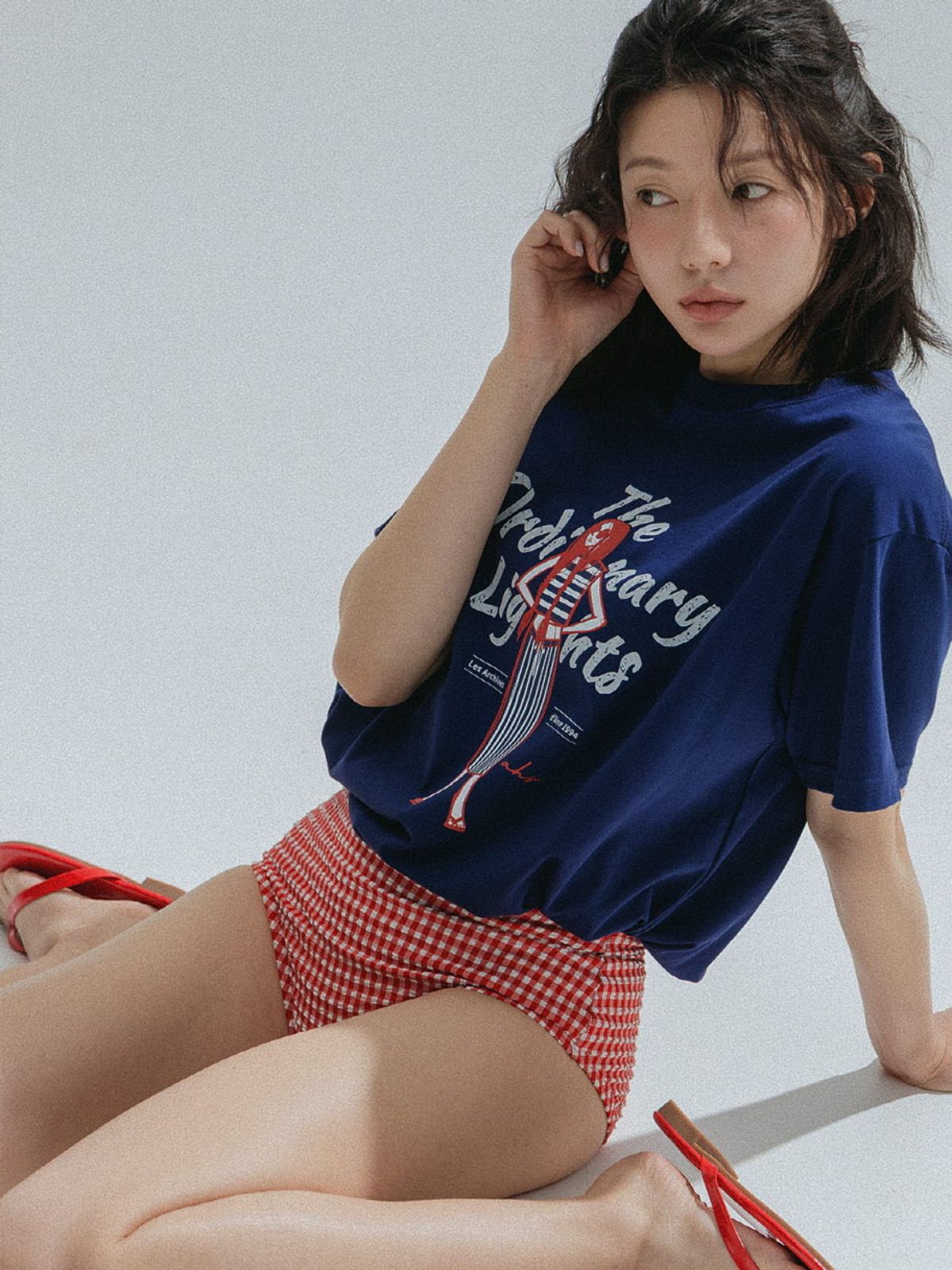 앤하츠(ANNEHEARTS) Ordinary Girl Tee_NAVY