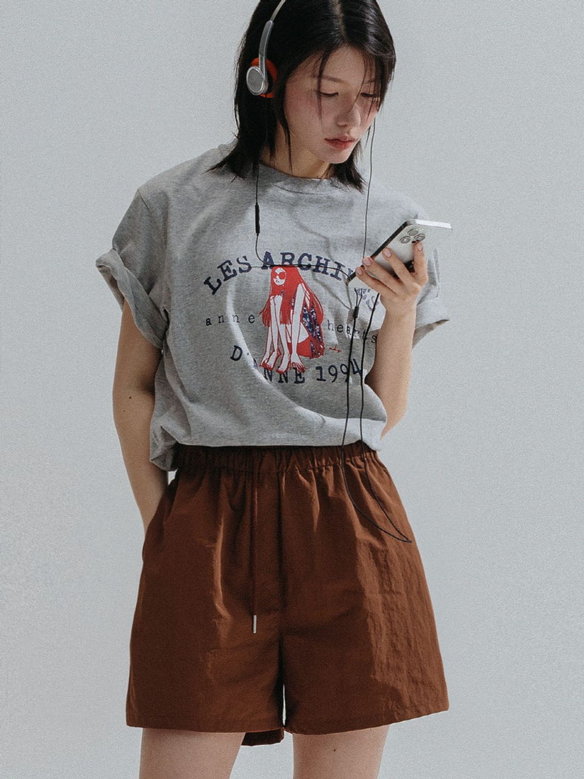 앤하츠(ANNEHEARTS) Side Lace Nylon Shorts_BROWN