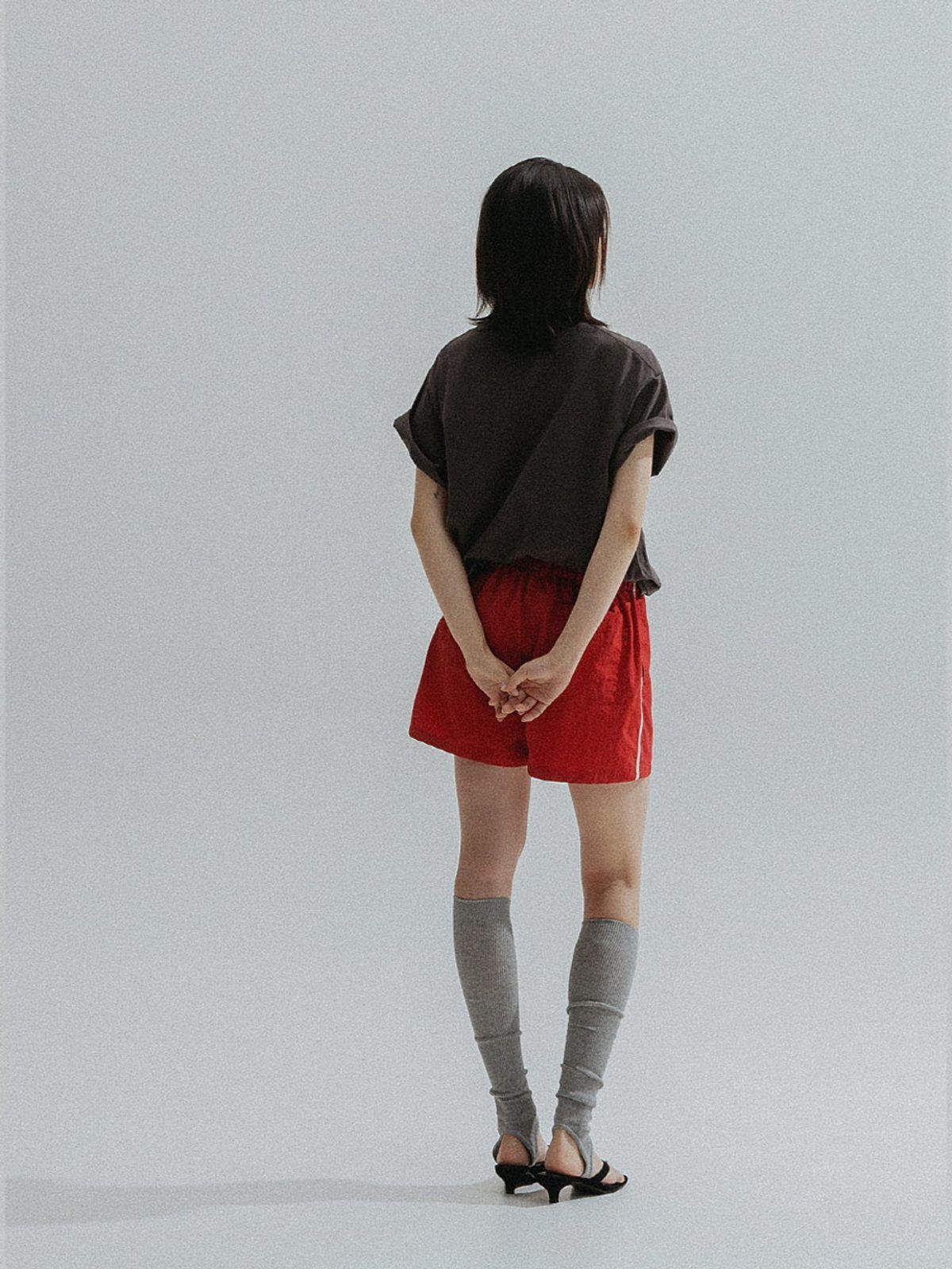 앤하츠(ANNEHEARTS) Side Lace Nylon Shorts_RED