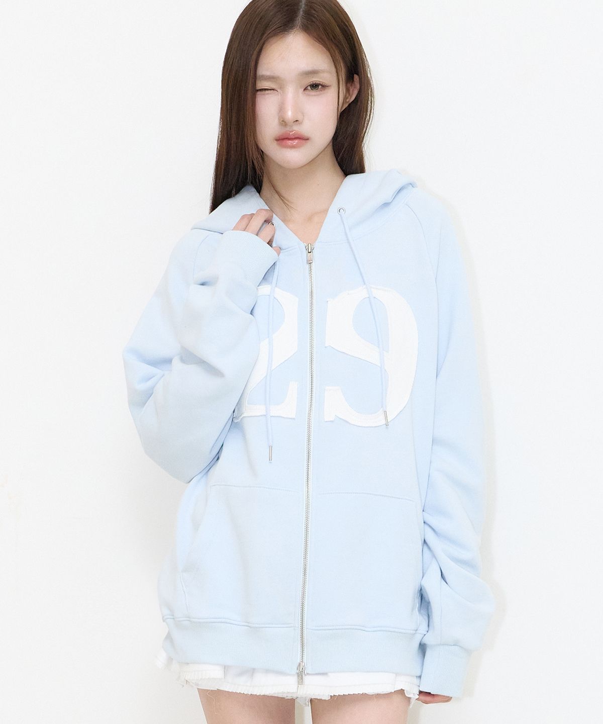 일리고(ILLIGO) 129 로고 패치 후드 집업 스카이