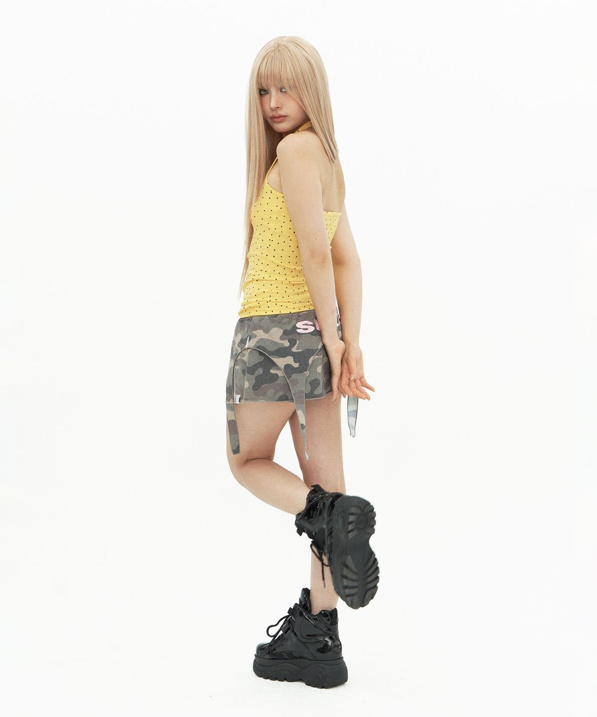 셋업이엑스이(SETUP-EXE) DOT LOGO HALTERNECK TOP / YELLOW